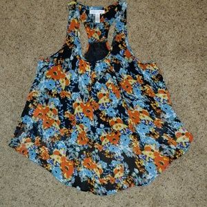 Ambiance Apparel floral tank size Medium